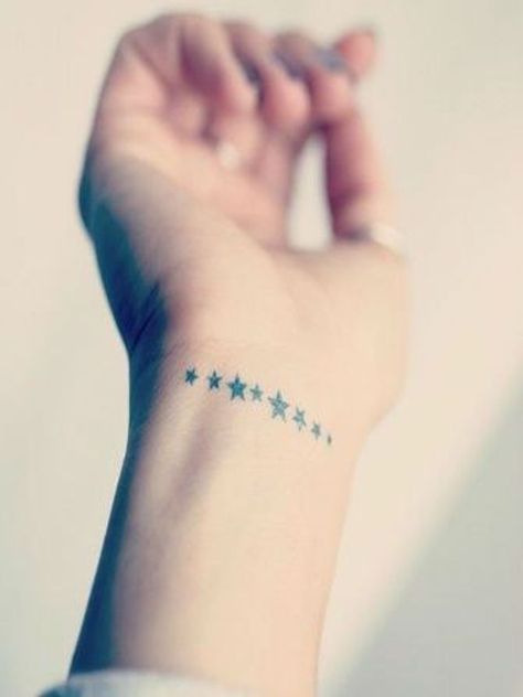 Tatouage étoile : Signification et différents tatouages