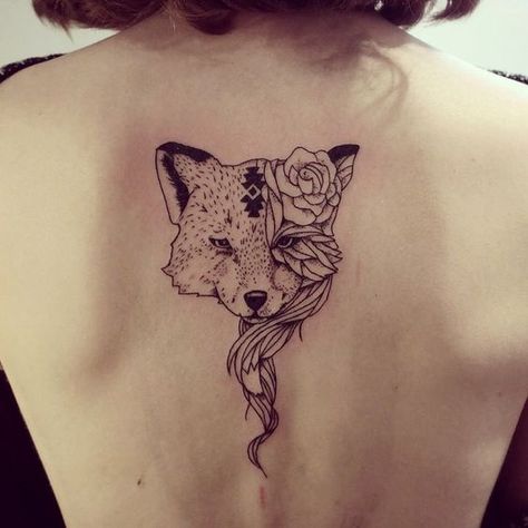 Tattoo renard dos